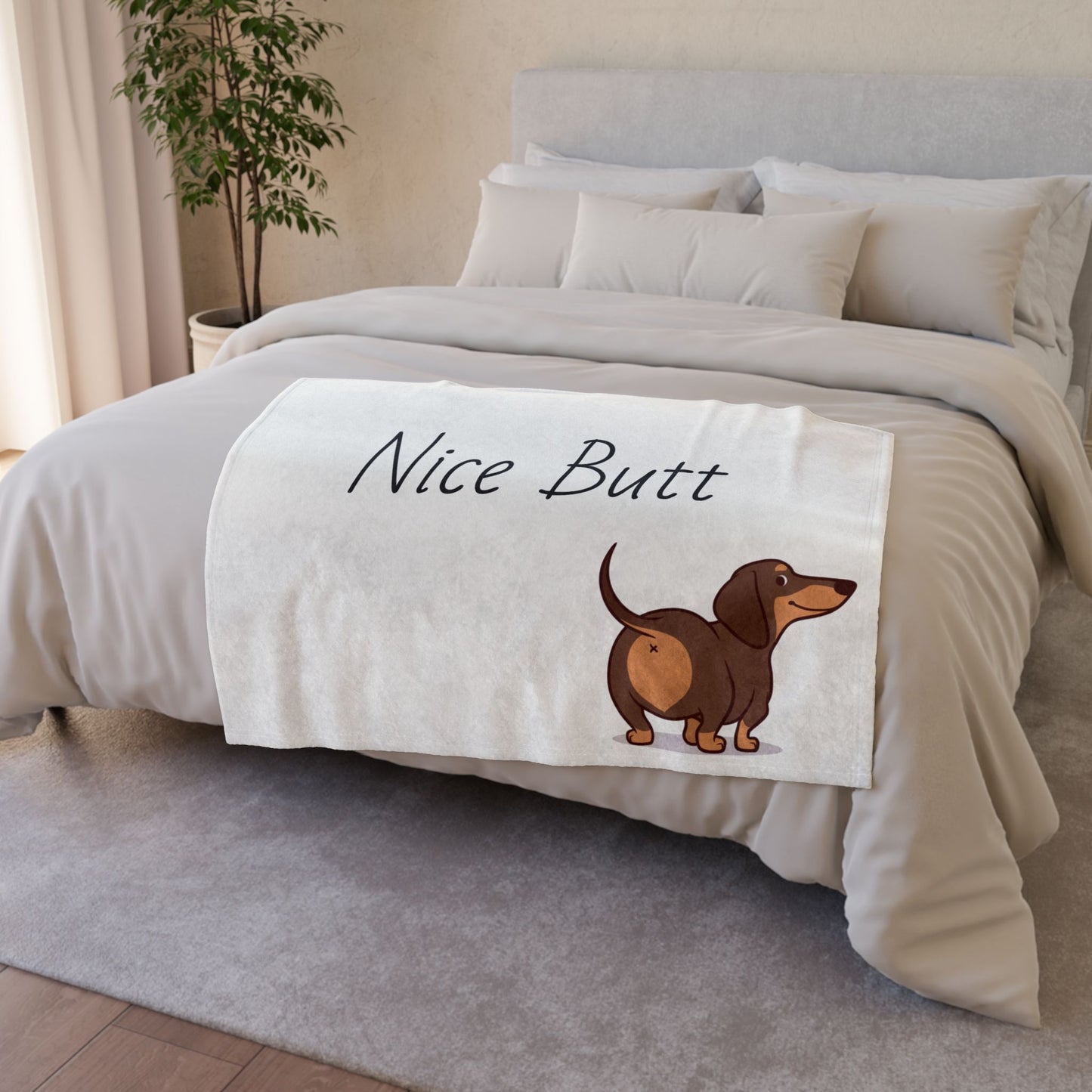 Funny Dachshund Blanket - 'Nice Butt' Soft Polyester Throw for Dog Lovers