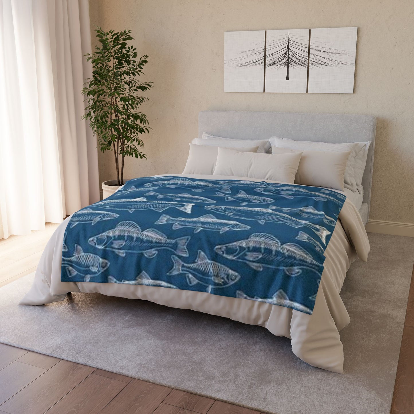 Fish Pattern Soft Polyester Blanket - Cozy Decor for Fishing Enthusiasts